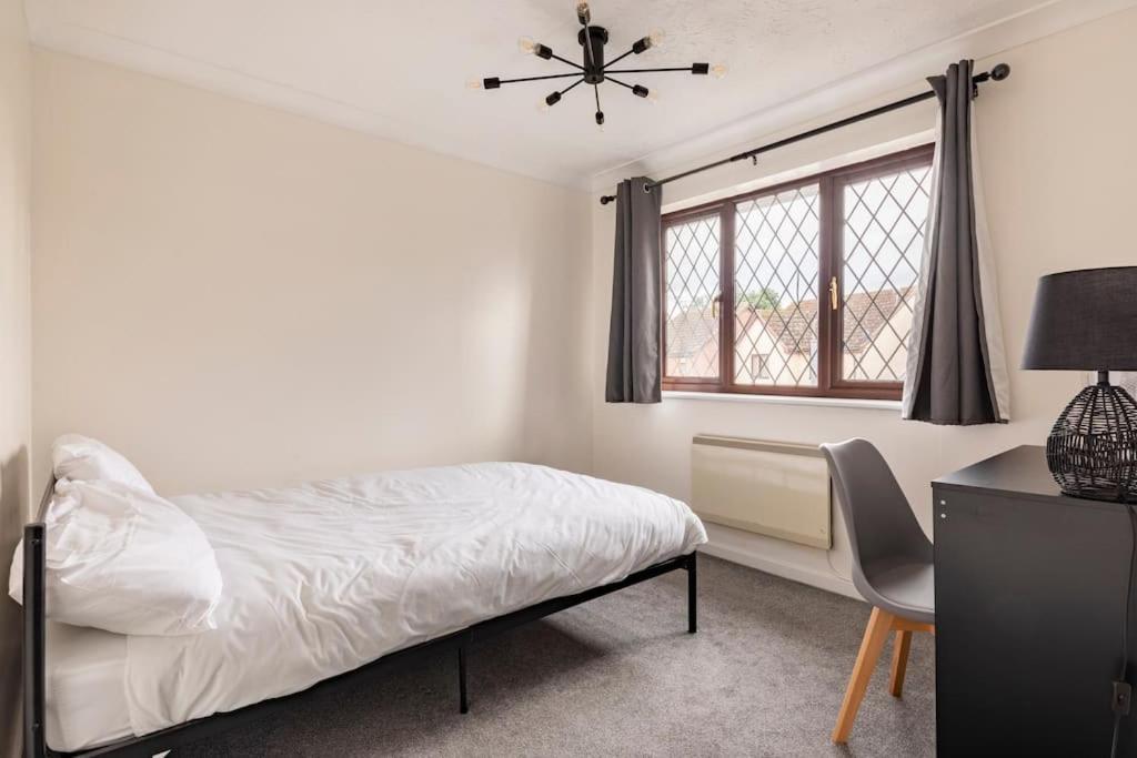 Apartament House On Cul De Sac Lakenheath Zewnętrze zdjęcie